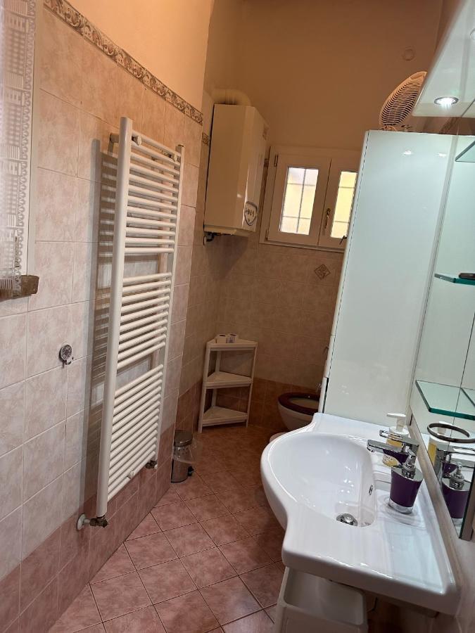 Aosta 3 Apartment Parma Ngoại thất bức ảnh